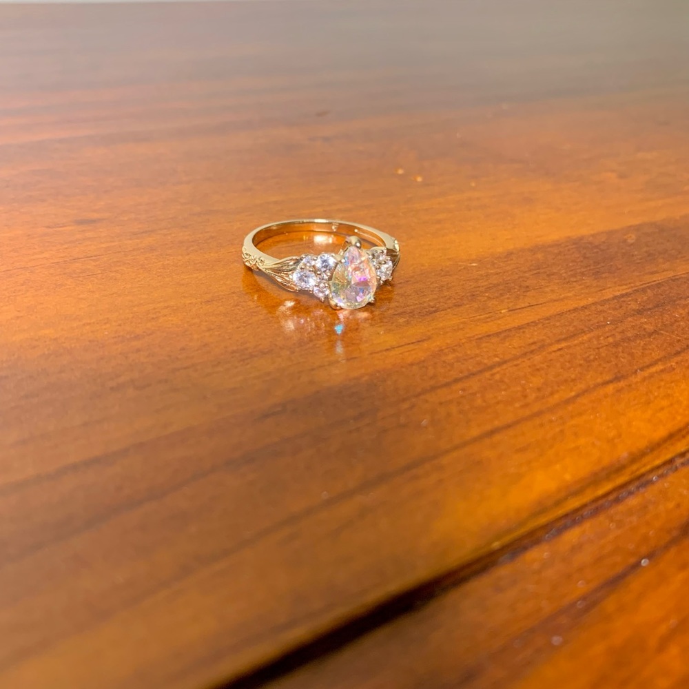 Women’s ring